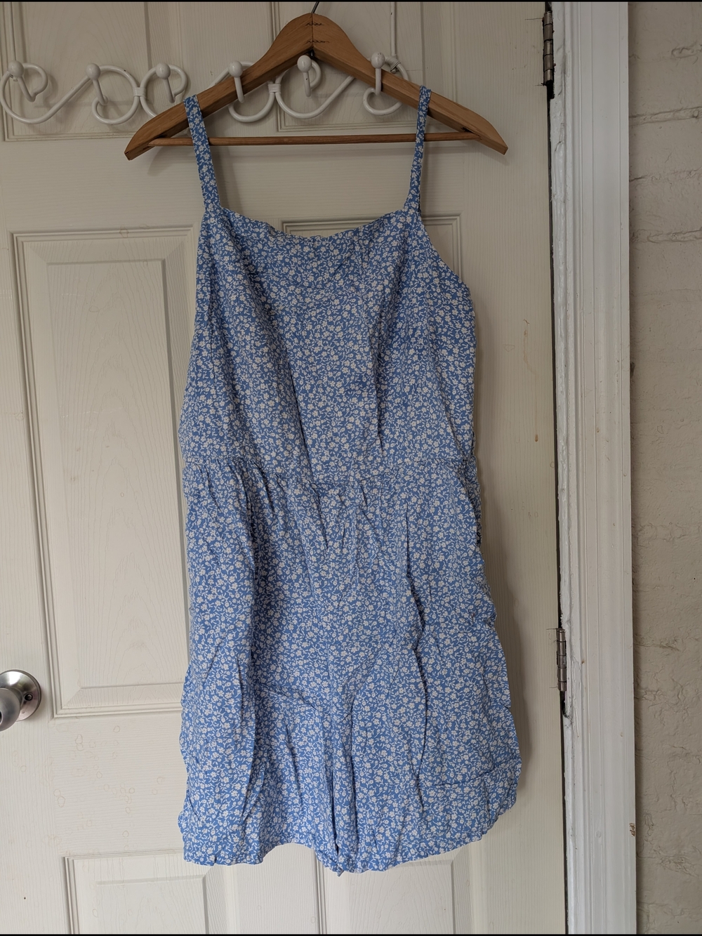 Old Navy Romper Light Blue Floral XL